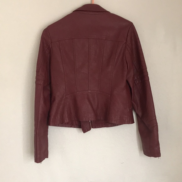 Red motorcycle jacket. - Picture 2 of 4
